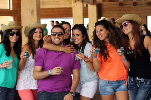 BBQ Sundays at Rikkyz